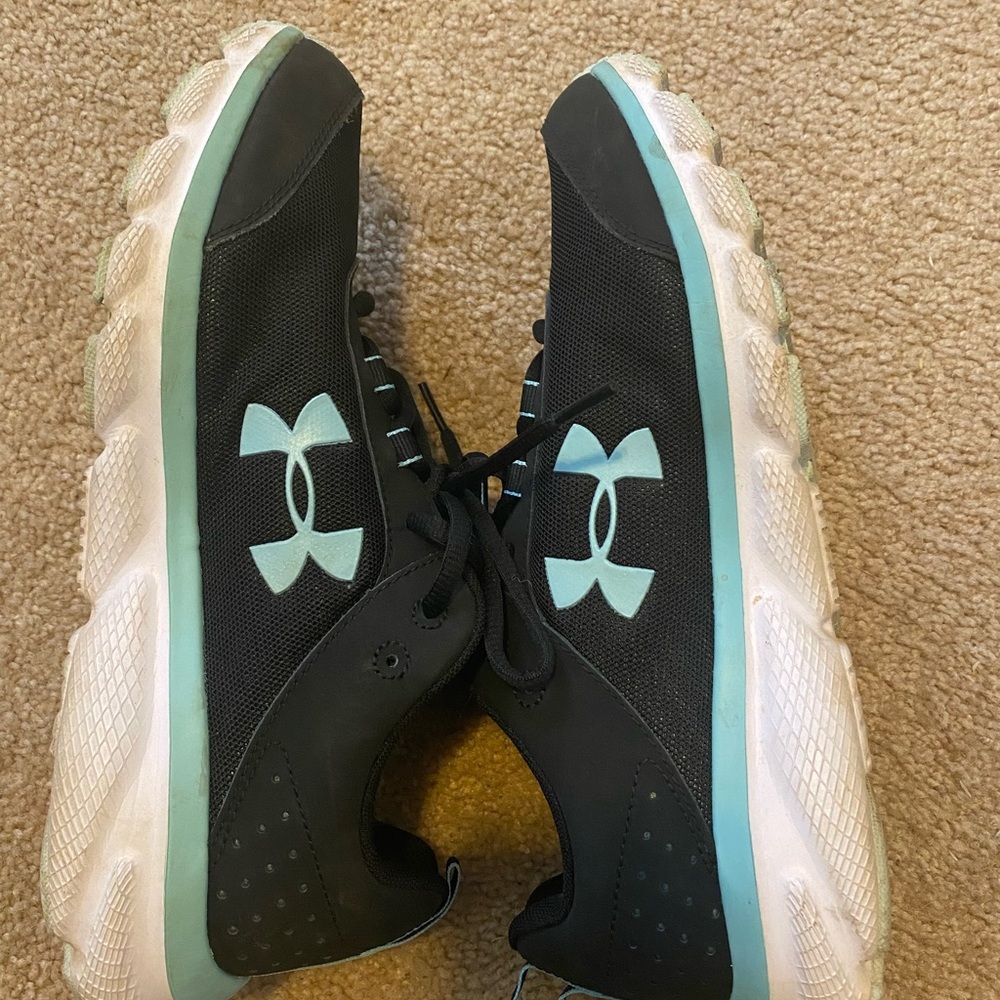 Womens Under Armour Charged Assert - Picture 3 of 7